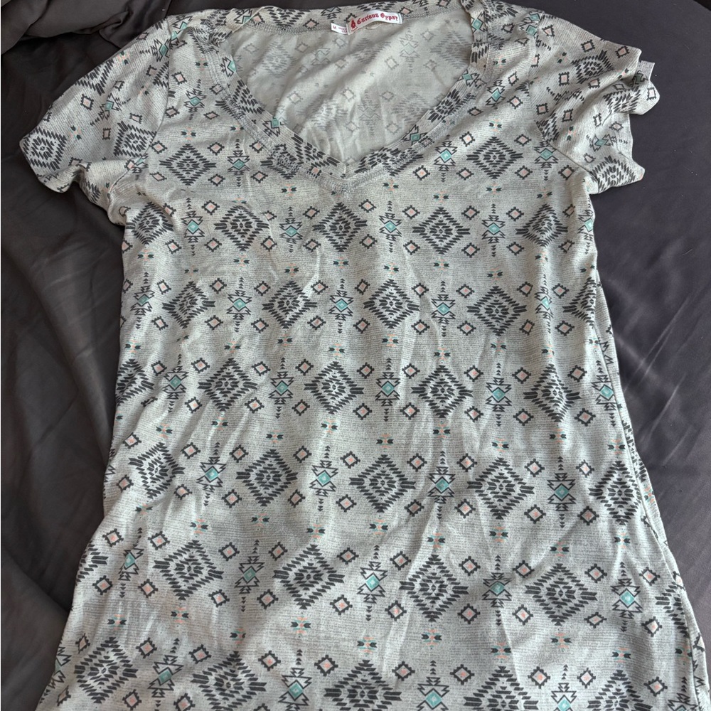 Gray Mint Green Aztec V-Neck Short Sleeve Tee